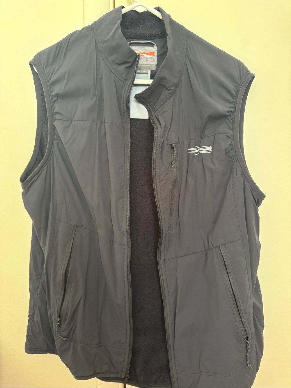 Men's Grey Softshell Fleece-Lined Vest